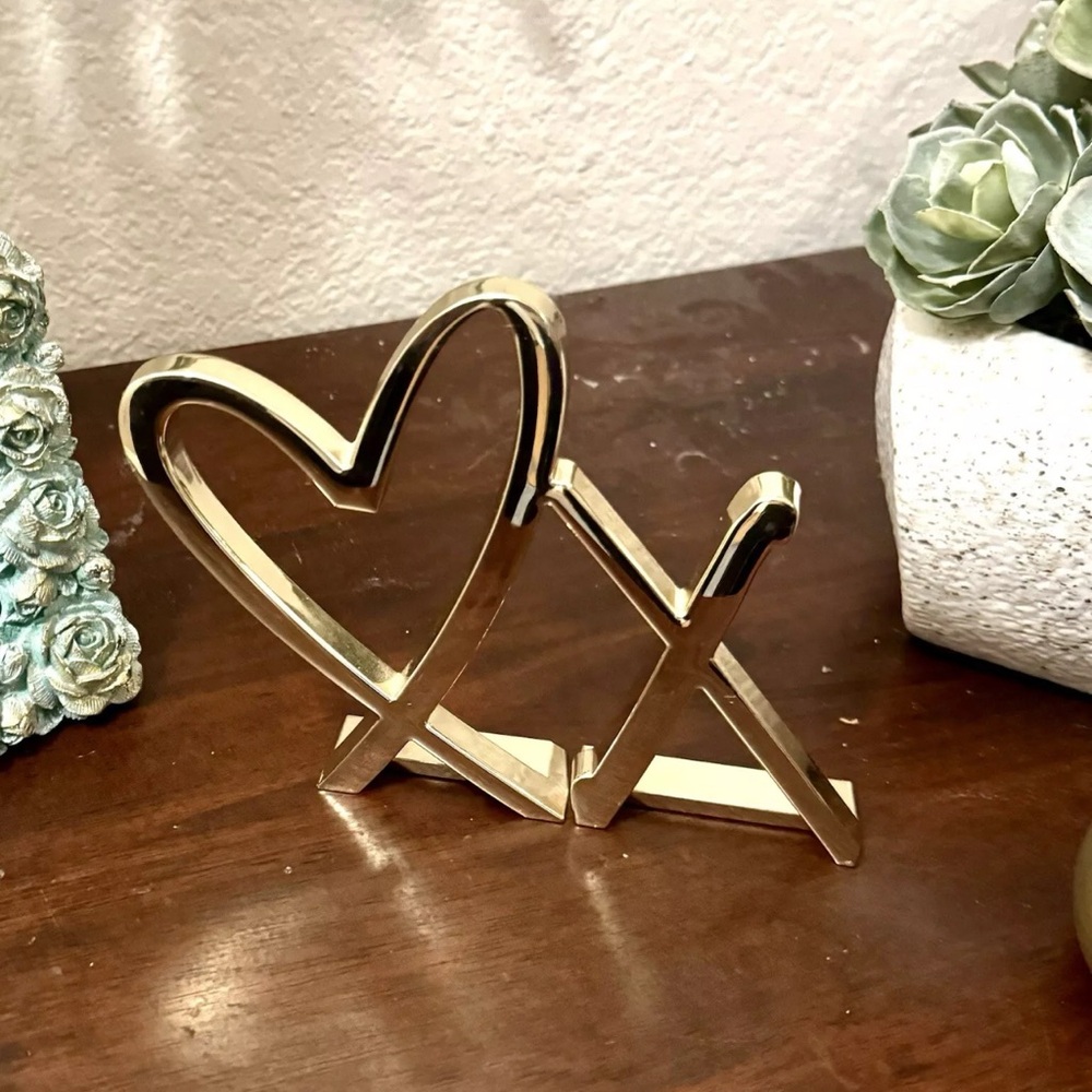 Victoria’s Secret Gold Heart and X Bookend